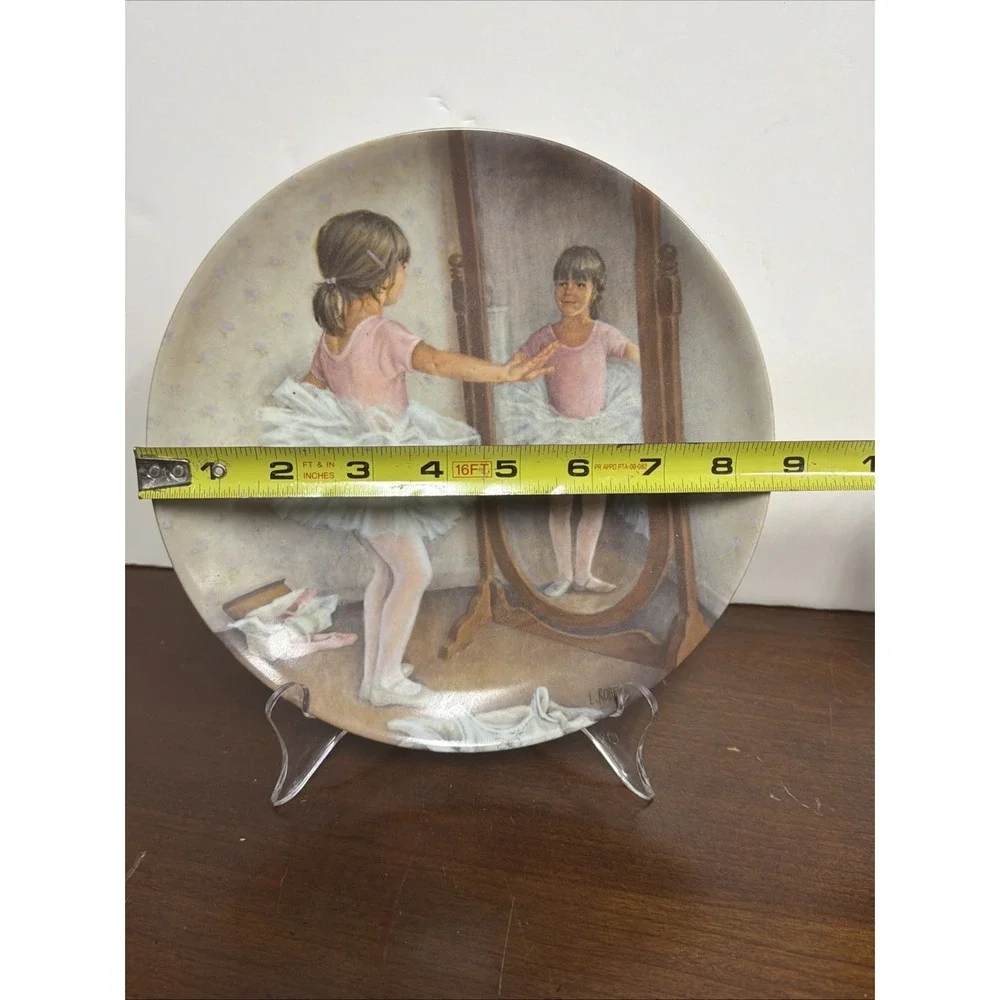 Knowles collector plate [ JUST FOR‎ SIZE } the series a swan is born
